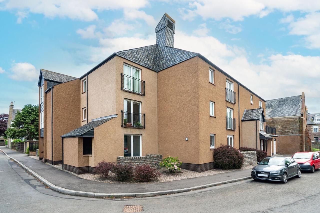 Church Court Broughty Ferry Exterior foto